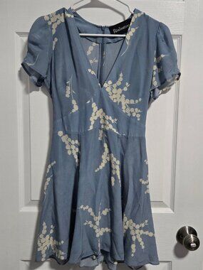 Réalisation Par Silk Mini Dress – Dusty Blue Floral, Size S